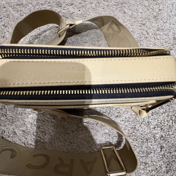 Like new worn a few times retails for 325 plus tax - Picture 9 of 11